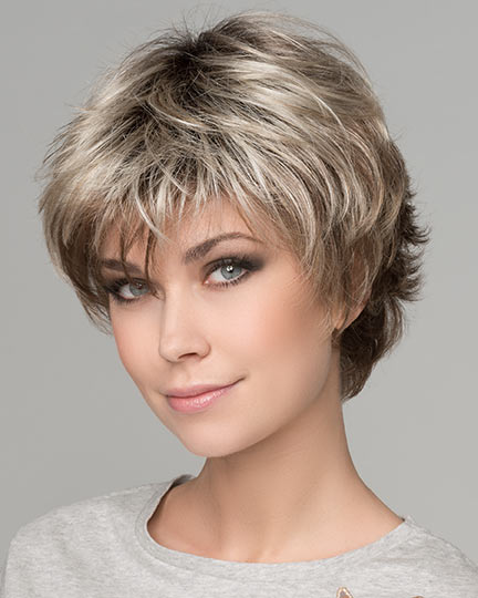 Ellen Wille Club 10 wig