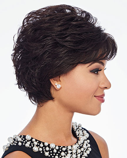 Voluminous Crop image 8