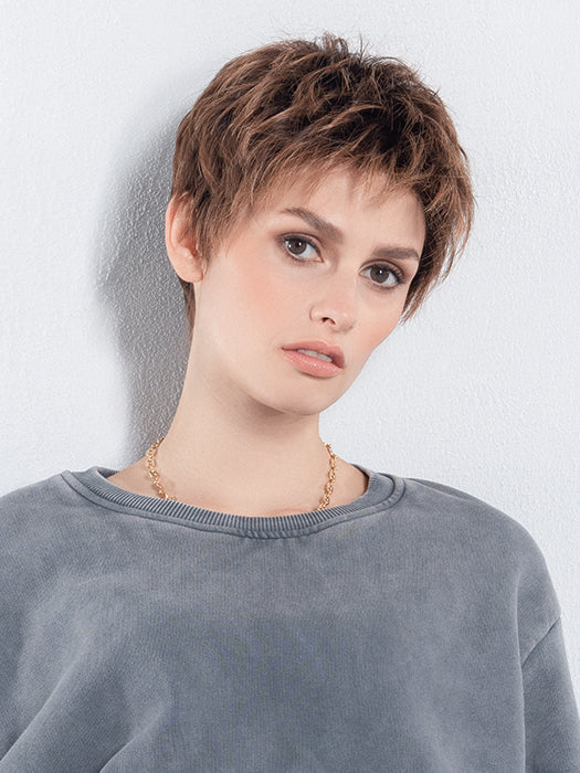 Ellen Wille Chat wig